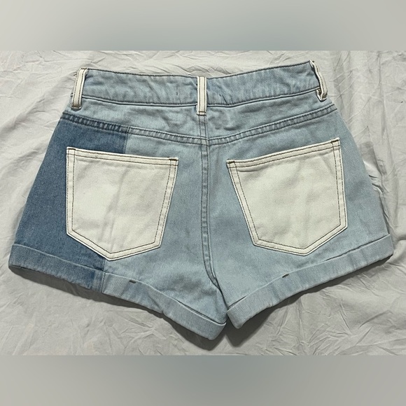PacSun Women's Mom Short Blue and White Denim Shorts Size 24 - Picture 11 of 13